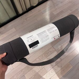 NWT Oysho Yoga Mat